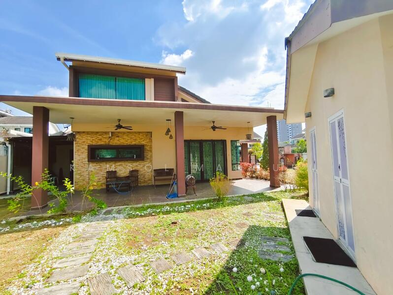Bungalow for Sale in Puncak Bestari (Puncak Alam) - Kamsol Mascuri - Exterior - PropertyGuru.com.my