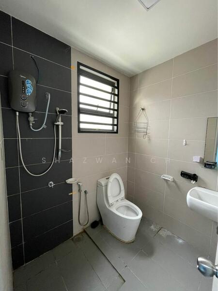 2-storey Terraced House for Rent in Seksyen 30 (Shah Alam) - Shazwan CH - Bathroom - PropertyGuru.com.my