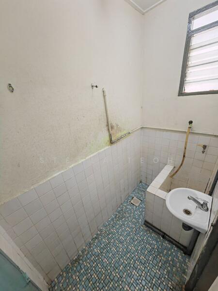 Terraced House for Sale in Ipoh (Perak) - Stella Teoh - Bathroom - PropertyGuru.com.my
