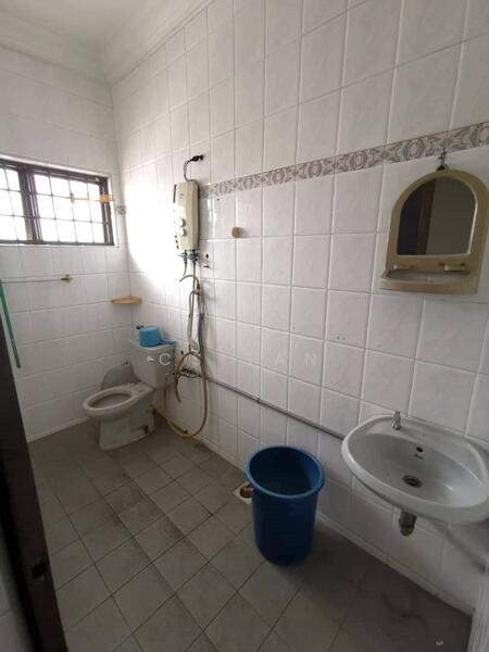 Bungalow for Sale in Taman Majidee (Johor Bahru) - CS Tan - Bathroom - PropertyGuru.com.my