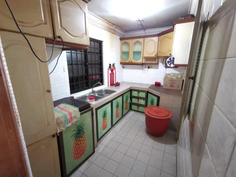 Bungalow for Sale in Taman Majidee (Johor Bahru) - CS Tan - Kitchen - PropertyGuru.com.my