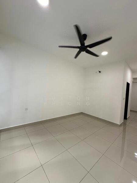 Service Residence for Sale at Veranda Residence - Tuxton Phiong - PropertyGuru.com.my