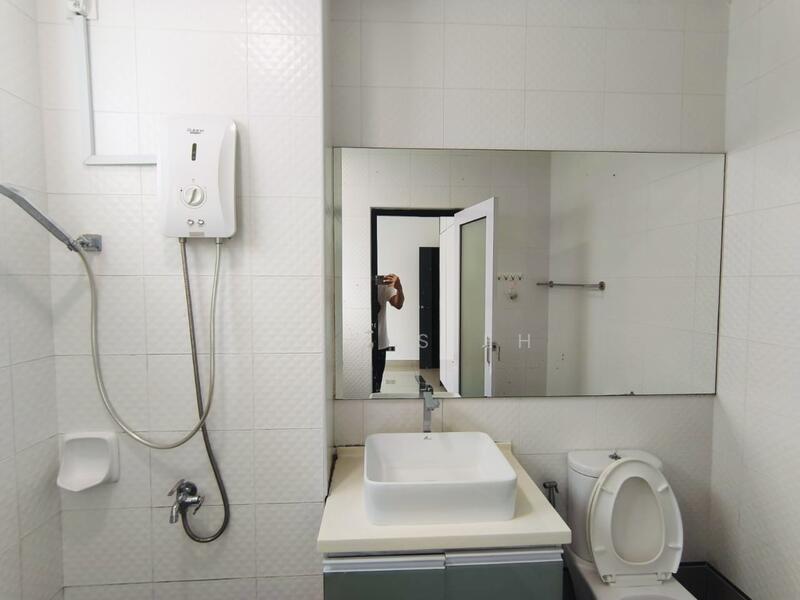 For Rent - Seasons Amara Larkin