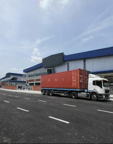 Detached Factory for Rent in Kawasan Perindustrian Kundang (Rawang) - Vincent Lee - Exterior - PropertyGuru.com.my