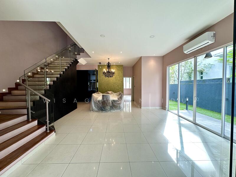 2-storey Terraced House for Sale in Rawang (Selangor) - Visaghan Naidu - Living Room - PropertyGuru.com.my