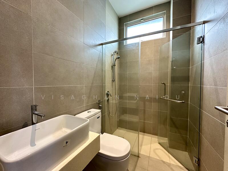 2-storey Terraced House for Sale in Rawang (Selangor) - Visaghan Naidu - Bathroom - PropertyGuru.com.my