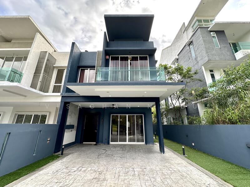 2-storey Terraced House for Sale in Rawang (Selangor) - Visaghan Naidu - Exterior - PropertyGuru.com.my