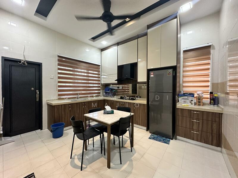 2-storey Terraced House for Sale in Seksyen 32, Bukit Naga (Shah Alam) - Mohammad Din Majid - PropertyGuru.com.my