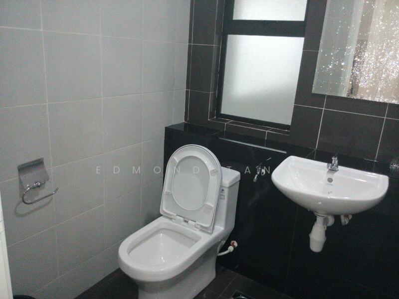 Apartment for Rent at Austin Regency (Pangsapuri Austin Perdana) - Edmond Tang - Bathroom - PropertyGuru.com.my