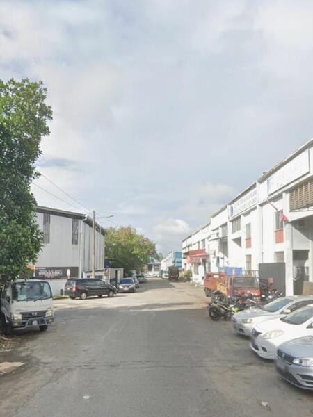 Terrace Factory for Sale in Taman Daya (Johor Bahru) - Daniel Yong - Exterior - PropertyGuru.com.my
