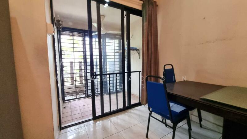 Bukit Jelutong untuk Untuk Dijual - RM 925,000, Mac 2026 - Dining Room - PropertyGuru.com.my