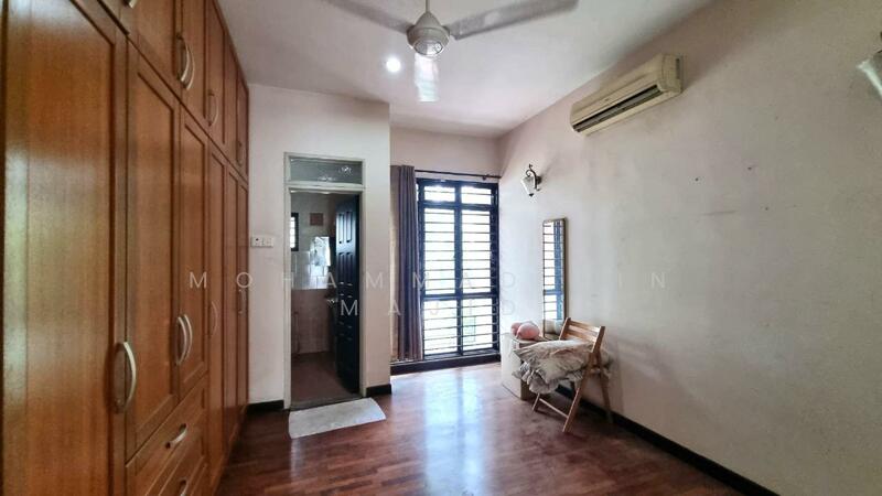 Bukit Jelutong untuk Untuk Dijual - RM 925,000, Mac 2026 - Bedroom - PropertyGuru.com.my