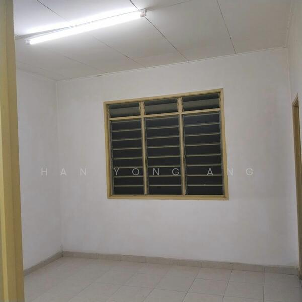 2-storey Terraced House for Sale in Taman Pulai Jaya (Kulai) - Han Yong Ang - Interior - PropertyGuru.com.my