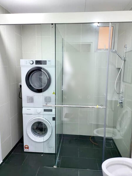 UNA Serviced Apartment untuk Untuk Disewa - RM 1,700 /bulan, Mac 2026 - Bathroom - PropertyGuru.com.my