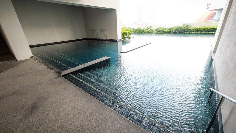UNA Serviced Apartment untuk Untuk Disewa - RM 1,700 /bulan, Mac 2026 - Pool - PropertyGuru.com.my