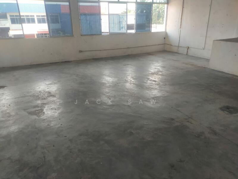Semi-D Factory for Rent in Kawasan Perindustrian Valdor (Sungai Bakap) - Jack Saw - Interior - PropertyGuru.com.my