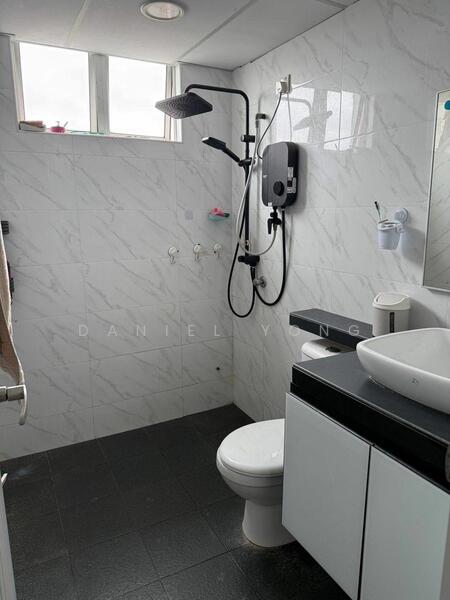 Pulai View untuk Untuk Dijual - RM 480,000, Feb 2026 - Bathroom - PropertyGuru.com.my