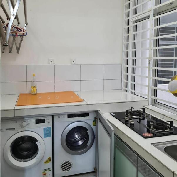 Condominium for Sale at Fairway Suites - Han Yong Ang - Kitchen - PropertyGuru.com.my