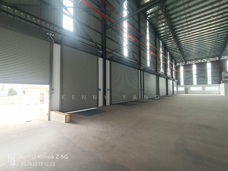 Kampung Jawa untuk Untuk Disewa - RM 240,000 /bulan, Mac 2026 - Interior - PropertyGuru.com.my