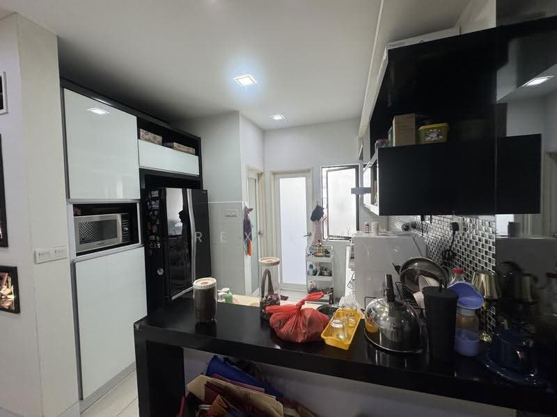 Townhouse for Sale in 16 Sierra (Puchong) - REX LIM - Kitchen - PropertyGuru.com.my