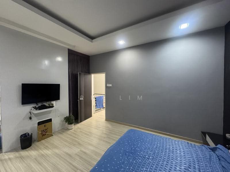 Townhouse for Sale in 16 Sierra (Puchong) - REX LIM - Bedroom - PropertyGuru.com.my