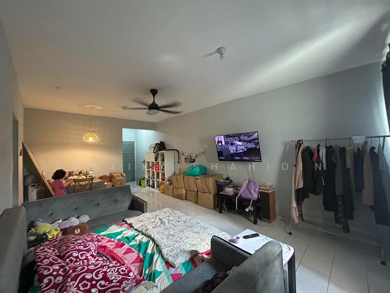 Apartment for Sale at Pangsapuri Mawar Sari - Shafika Shahidin - Living Room - PropertyGuru.com.my