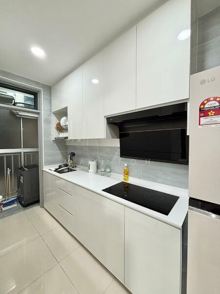 KSL Residence 2 @ Kangkar Tebrau untuk Untuk Disewa - RM 2,400 /bulan, Feb 2026 - Kitchen - PropertyGuru.com.my