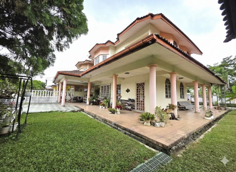 2-storey Terraced House for Sale in Seksyen 7 (Shah Alam) - Nadia Shukri - Exterior - PropertyGuru.com.my