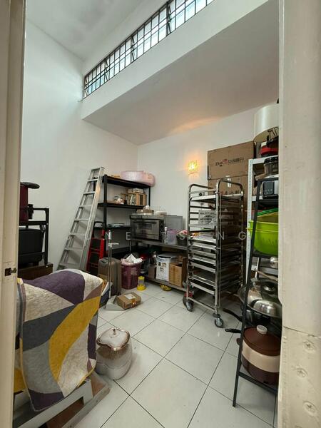 For Sale - Taman Molek