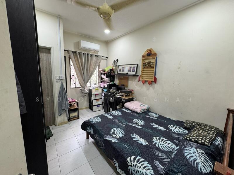 2-storey Terraced House for Sale in Shah Alam (Selangor) - Syukor Hartanah - Bedroom - PropertyGuru.com.my
