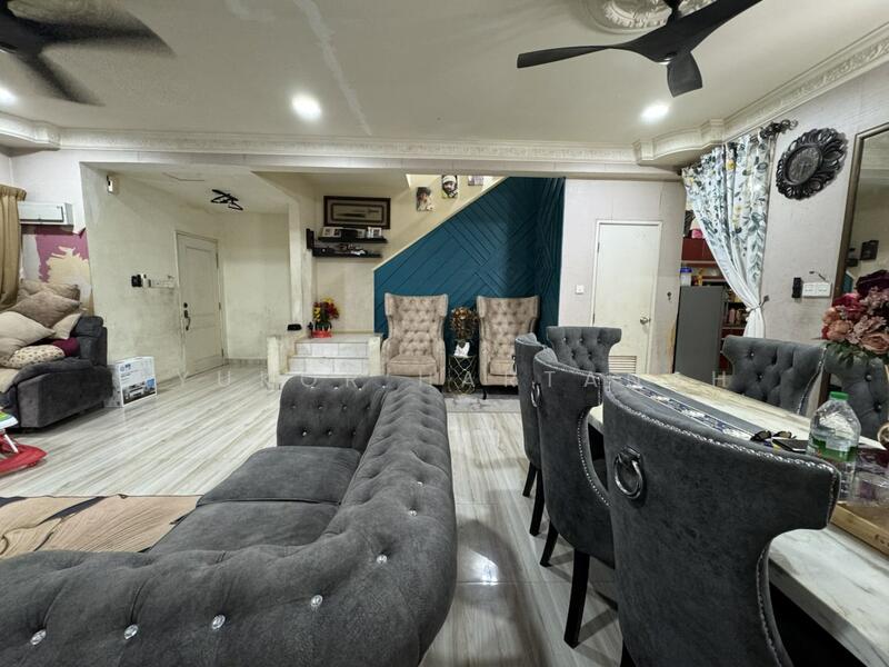 2-storey Terraced House for Sale in Shah Alam (Selangor) - Syukor Hartanah - Living Room - PropertyGuru.com.my