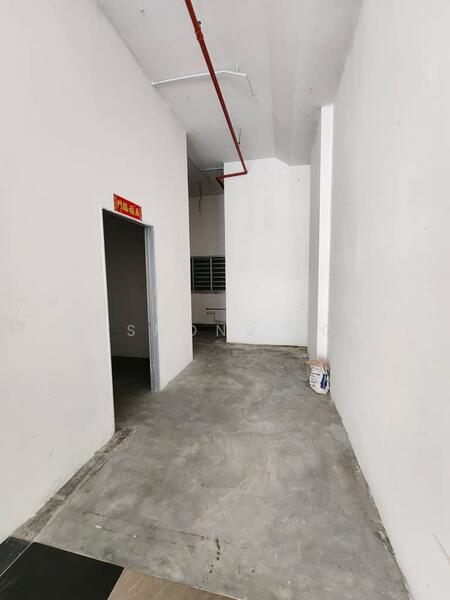 Shop for Sale in Bayan Lepas (Penang) - Desmond Low - Interior - PropertyGuru.com.my