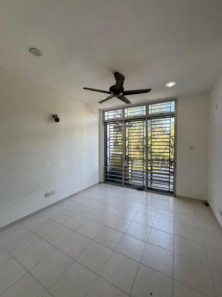 2-storey Terraced House for Sale in Bandar Seri Alam (Masai) - Adli Harun - Interior - PropertyGuru.com.my