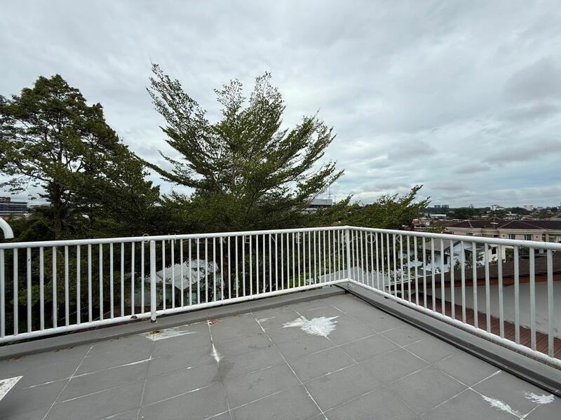 Bungalow for Sale in Kampung Kenyalang Park (Kuching) - Sherene Kok - Balcony - PropertyGuru.com.my