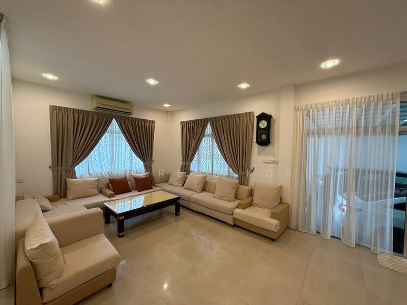 Bungalow for Sale in Kampung Kenyalang Park (Kuching) - Sherene Kok - Living Room - PropertyGuru.com.my