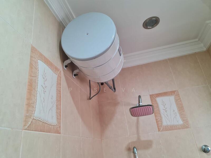 2-storey Terraced House for Sale in Taman Alam Megah (Seksyen 28) (Subang Jaya) - P. Selva - Bathroom - PropertyGuru.com.my