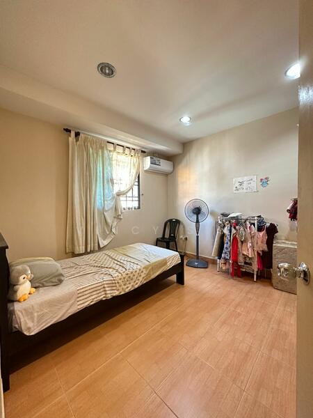 1.5-storey Terraced House for Sale in Skudai (Johor) - Vincy Sia - Bedroom - PropertyGuru.com.my