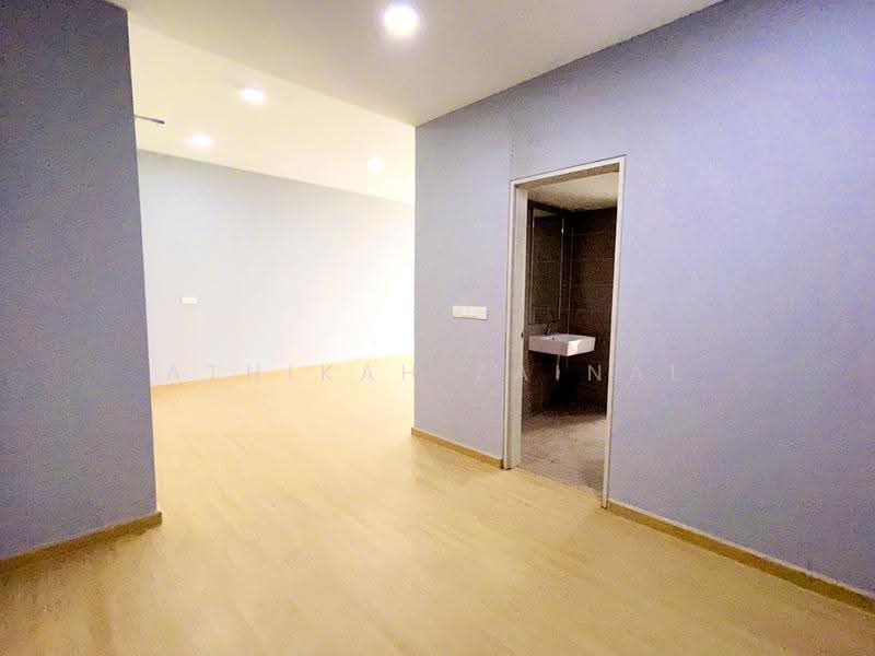 Shop / Office for Sale in Sungai Buloh (Selangor) - Athikah Zainal - Interior - PropertyGuru.com.my