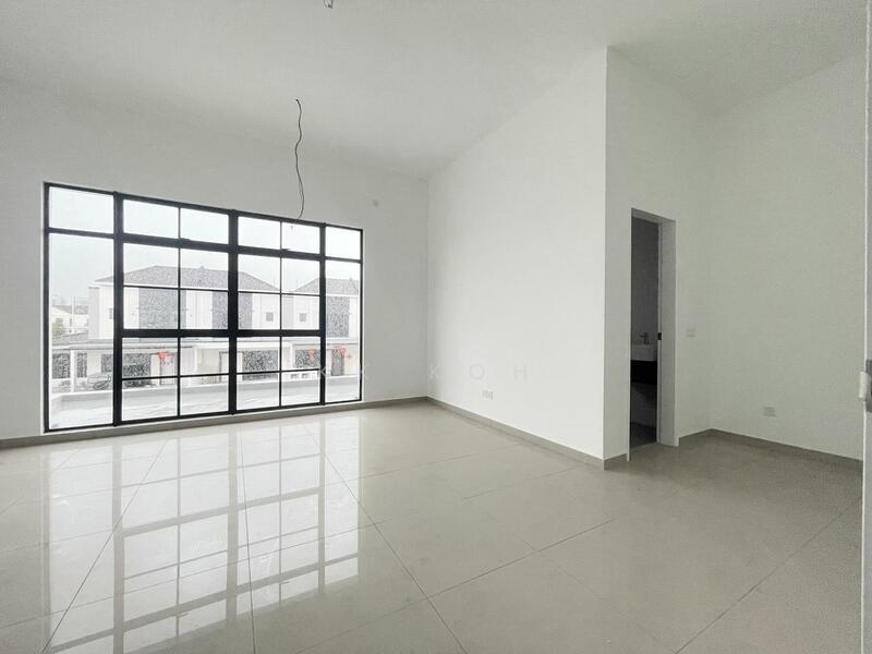 Desborough @ Eco Botanic untuk Untuk Dijual - RM 1,400,000, Feb 2026 - Living Room - PropertyGuru.com.my