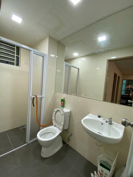 Service Residence for Rent at Vista Alam - Mohamad Ariff - Bathroom - PropertyGuru.com.my