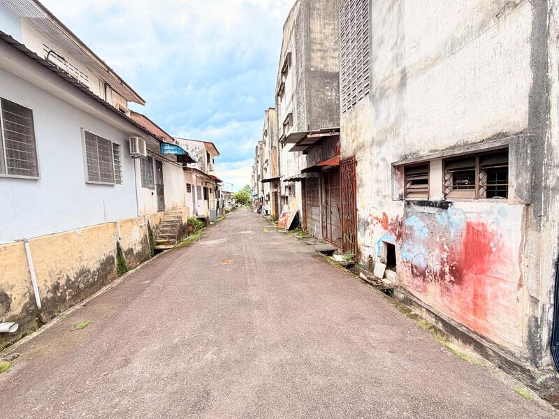 Shop for Sale in Kluang (Johor) - May Tan - Exterior - PropertyGuru.com.my