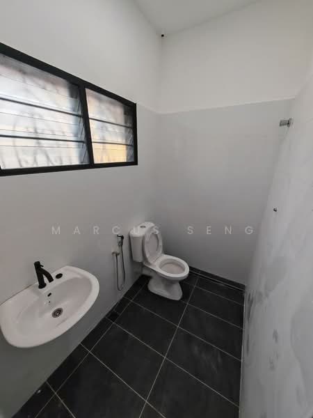 2-storey Terraced House for Sale in Taman Pasir Puteh (Ipoh) - Marcus Seng - Bathroom - PropertyGuru.com.my