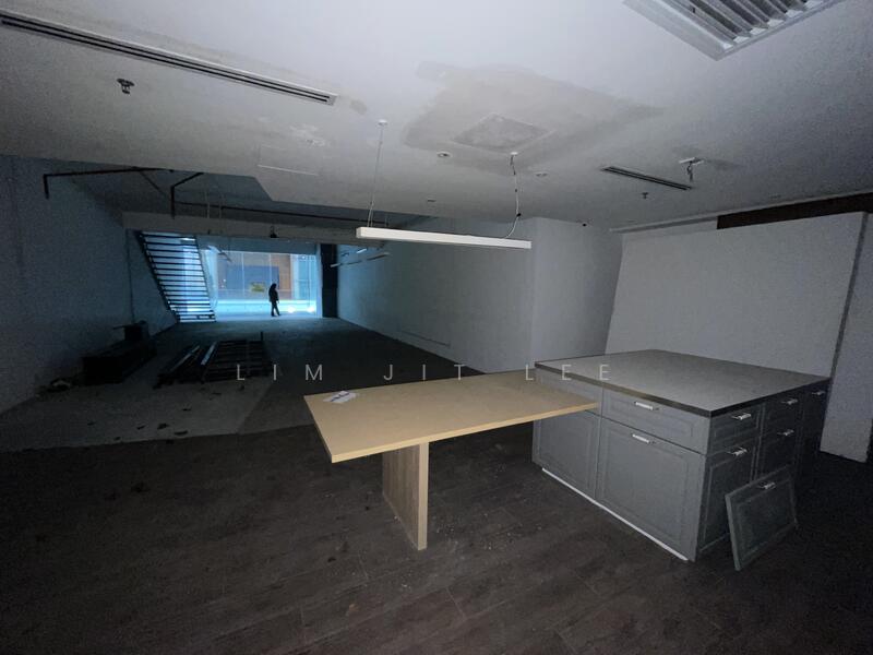 Retail Space for Rent in Subang Jaya (Selangor) - Lim Jit Lee - Interior - PropertyGuru.com.my