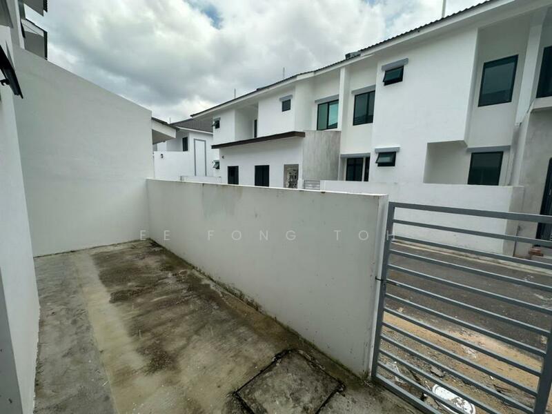 2-storey Terraced House for Sale in Taman Austin Duta (Tebrau) - Ee Fong Toh - Exterior - PropertyGuru.com.my