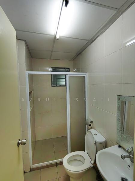 OUG Parklane untuk Untuk Dijual - RM 330,000, Apr 2026 - Bathroom - PropertyGuru.com.my