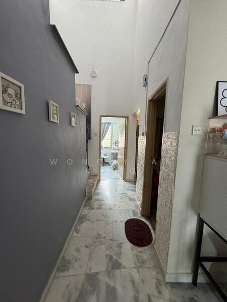 1.5-storey Terraced House for Sale in Bukit Raja (Selangor) - Wong Yuan Kong - Corridor - PropertyGuru.com.my
