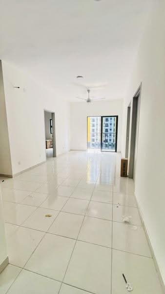 Kediaman Servis untuk Disewa di Residensi Emas - Erin Yusof - Living Room - PropertyGuru.com.my