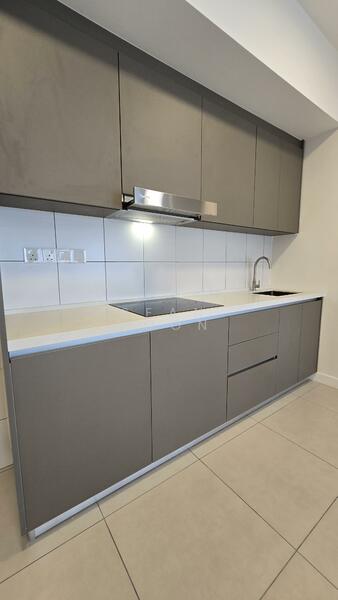 Maya Ara Residences untuk Untuk Disewa - RM 3,800 /bulan, Feb 2026 - Kitchen - PropertyGuru.com.my