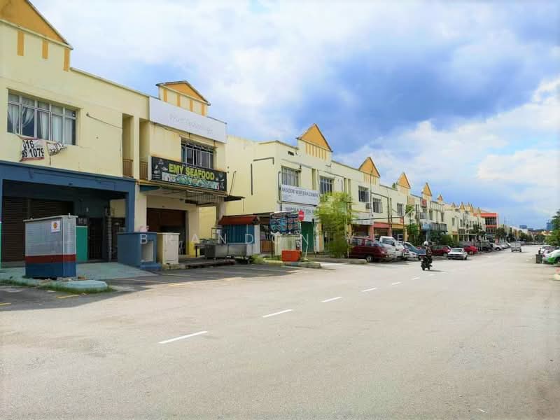 Shop for Rent in Taman Puncak Jalil (Seri Kembangan) - Brandon Yee - Exterior - PropertyGuru.com.my