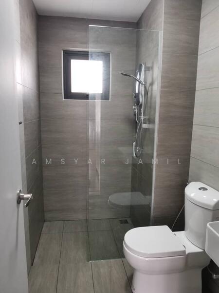 Service Residence for Rent at The Amber Residence @ TwentyFive.7 - Amsyar Jamil - Bathroom - PropertyGuru.com.my